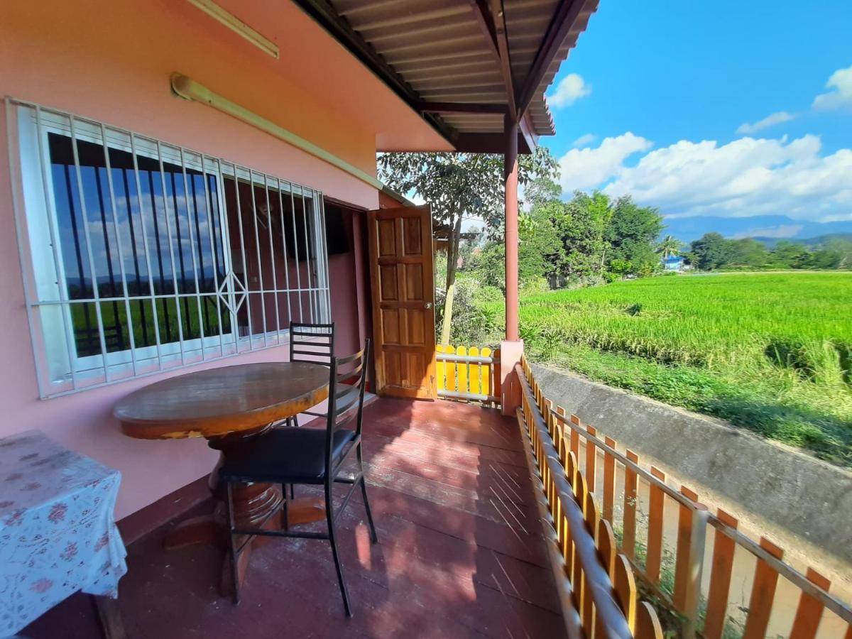 Bed and Breakfast Khuang Na Farmview à Mae Chaem Extérieur photo