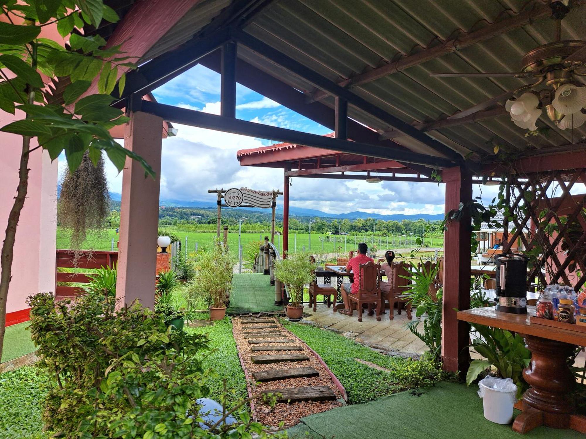 Bed and Breakfast Khuang Na Farmview à Mae Chaem Extérieur photo